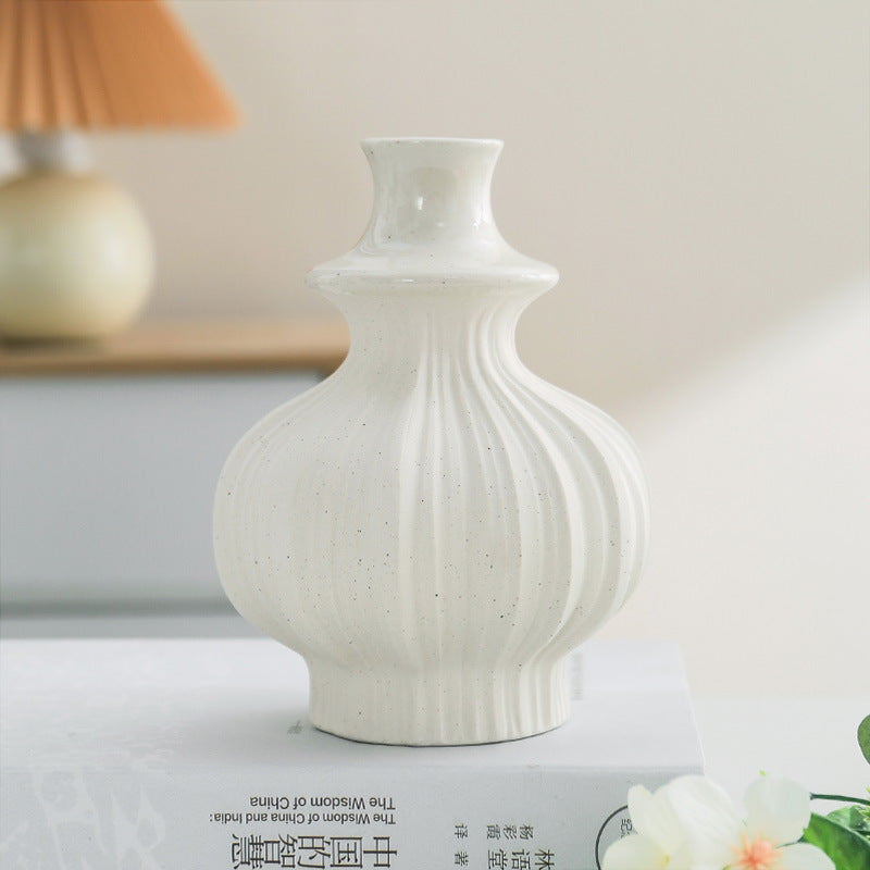 Ceramic White Dry Flower Vase